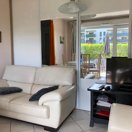 Les Rives Du Fier T3 Vélos Bienvenus Calme Jardin Clôturé à Qq Min Apartamento *